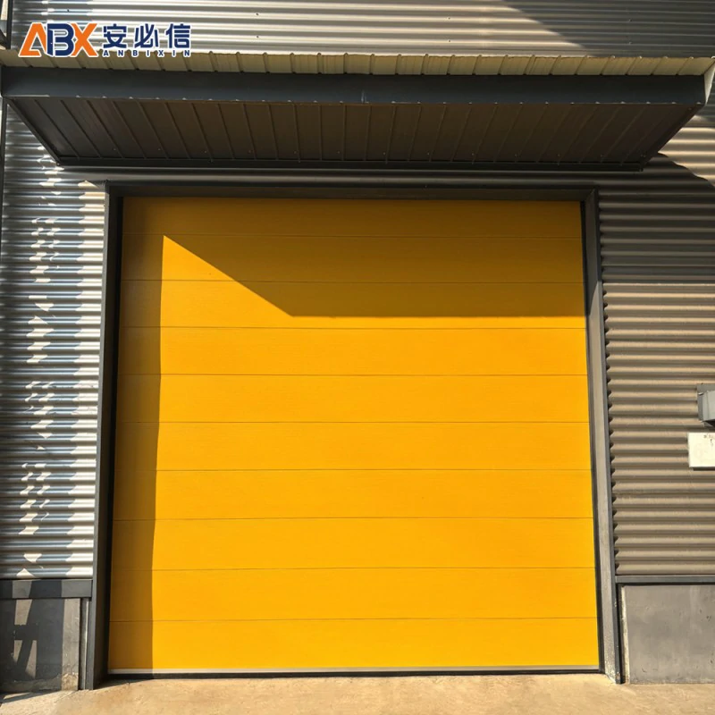 北屯分段式滑升门